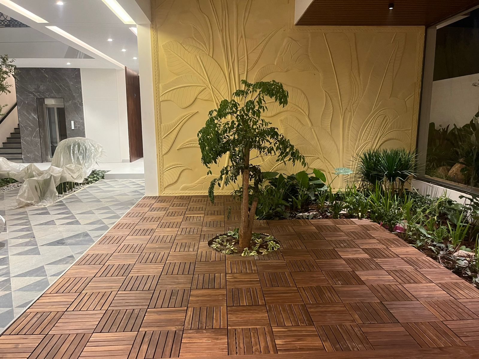 Decking Pune
